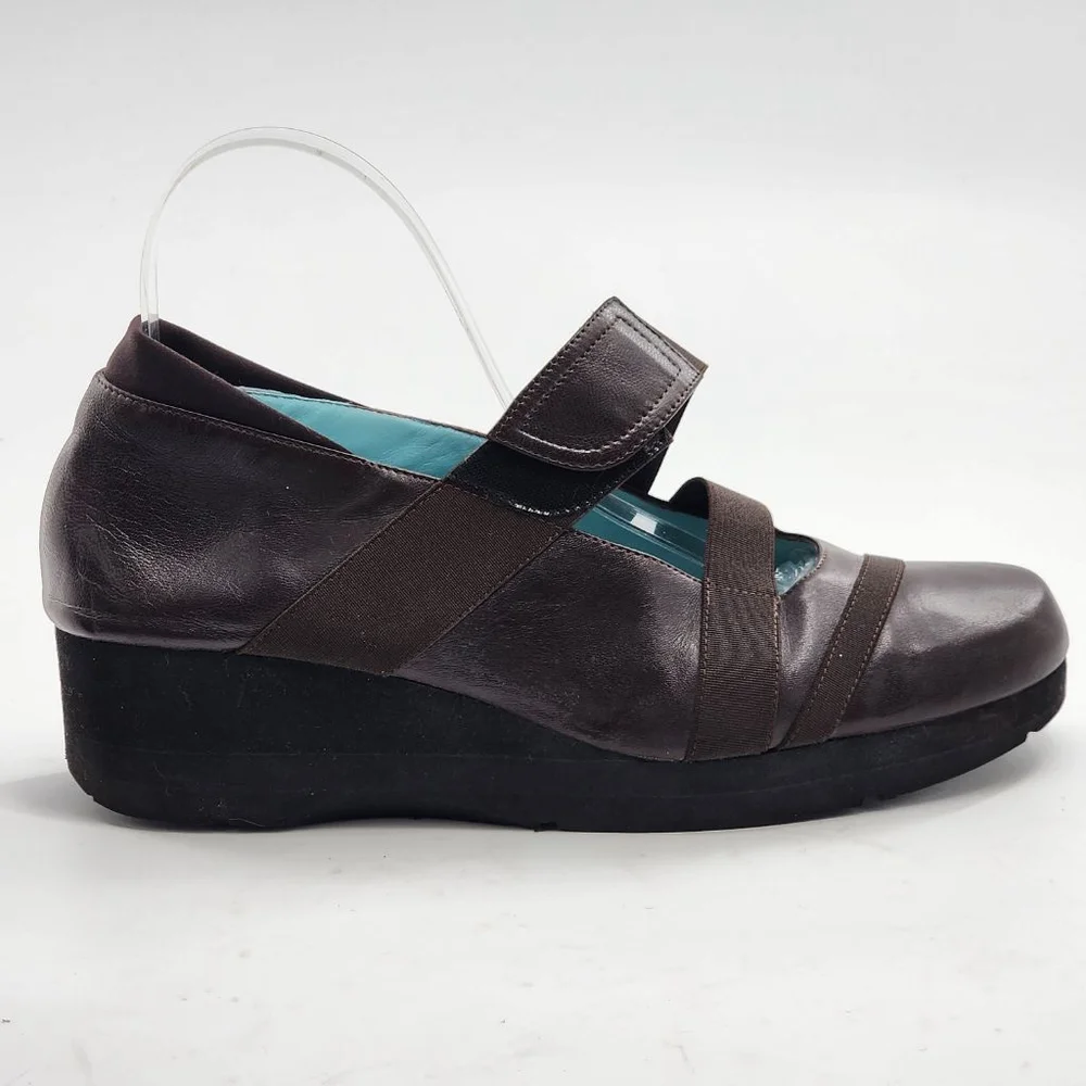 THIERRY‎ RABOTIN Lightweight Leather Wedge Mary Jane Shoes Size 39 Brown